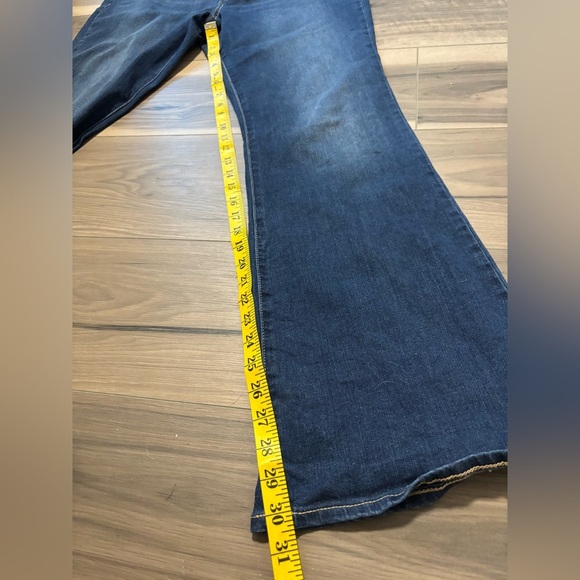 Seven7 Women's High Rise Slim Flare Jean - 16 - Picture 7 of 9